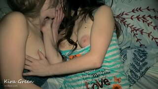 Миний нөхөр fucks миний халуун Алхам эгч, 3some Сонирхогчдын Биеэ Blowjob, охидын үнсэлт, Pussy аманд, Cumshot аманд, Хуваалцах булэг болон Асар их Cumshot, охид 2 1 залуу халуун хоер галзуугийн ffm