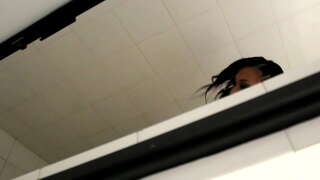 ���्नानगृह गरम